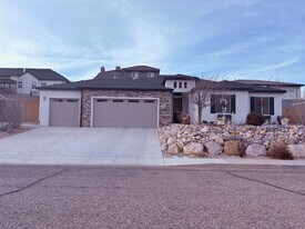 164 S House Rock Dr in Cedar City, UT - Building Photo