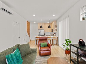 5271 N Oberlin St in Portland, OR - Building Photo - Building Photo