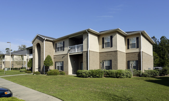 Arbours at Ensley in Pensacola, FL - Foto de edificio - Building Photo