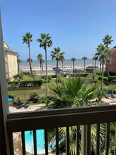 7000 Seawall Blvd, Unit 832 in Galveston, TX - Building Photo - Building Photo