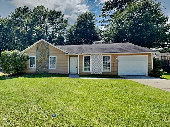 property at 3101 Park Creek Ct