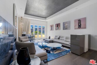 10100 Empyrean Way in Los Angeles, CA - Building Photo - Building Photo