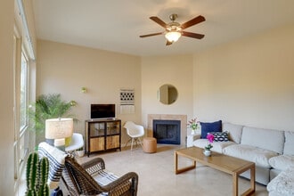 6255 N Camino Pimeria Alta in Tucson, AZ - Building Photo - Building Photo