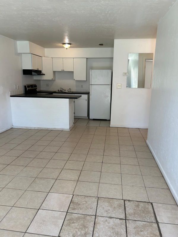 27 NW 21st Pl in Ocala, FL - Building Photo - Building Photo