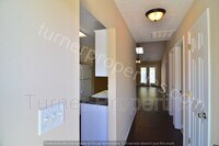 131 Waverly Point Dr photo'