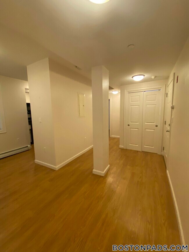 48 Burbank St in Boston, MA - Building Photo - Building Photo