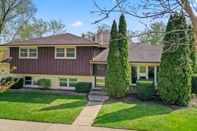 property at 1005 E Orchard St
