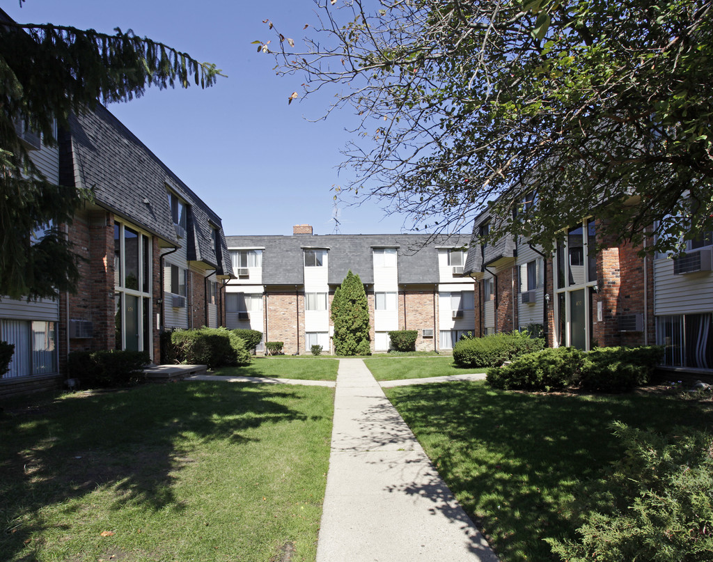 Rochester Ludlow Apartments Rochester, MI Apartments For Rent