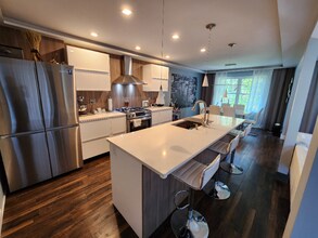 1186 Oxford Cir in Lansdale, PA - Building Photo - Building Photo