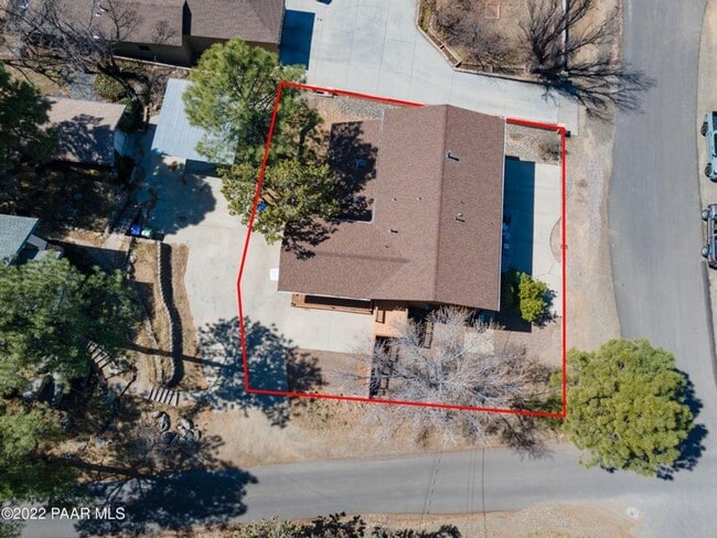 501 Hill Ave in Prescott, AZ - Foto de edificio - Building Photo