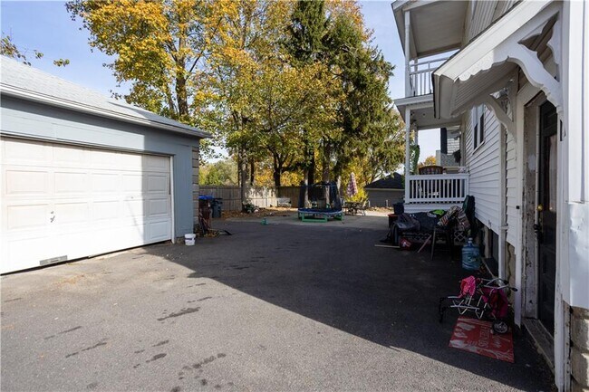 131 Washington Ave in Providence, RI - Building Photo - Building Photo