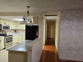 530-526 NE 26th Ct in McMinnville, OR - Building Photo - Building Photo