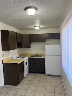 property at 3052 N Alvernon Way
