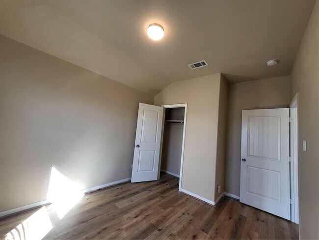 property at 1906 Howth Ave