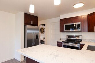 1547 NW 63rd St in Seattle, WA - Building Photo - Building Photo