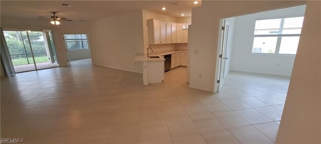 property at 2092 Wellington St
