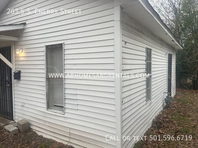 203.5 S Cherry St in North Little Rock, AR - Building Photo - Building Photo