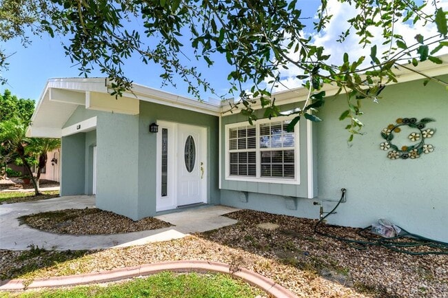 2498 Abscott St in Port Charlotte, FL - Building Photo - Building Photo