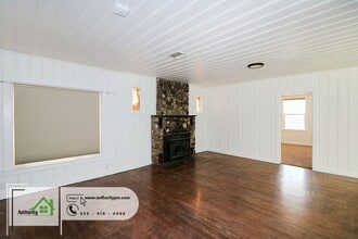 1840 Heller Ln in Redding, CA - Building Photo - Building Photo