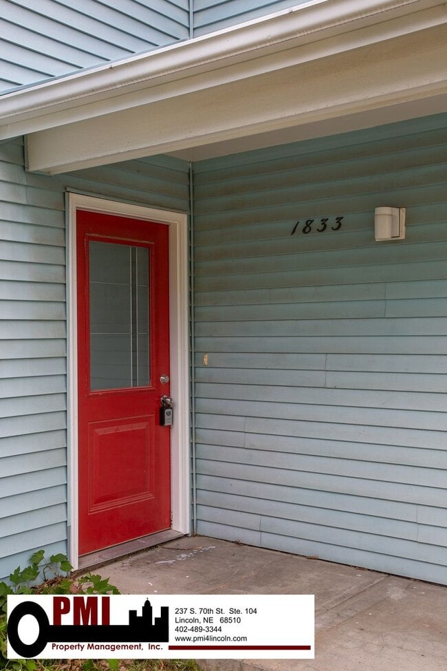 1833 Whittier St in Lincoln, NE - Building Photo - Building Photo