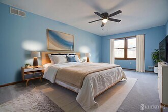 11 Lenox St in Edison, NJ - Building Photo - Building Photo