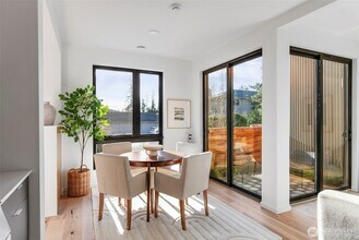 214 Shepard Way NW in Bainbridge Island, WA - Building Photo - Building Photo