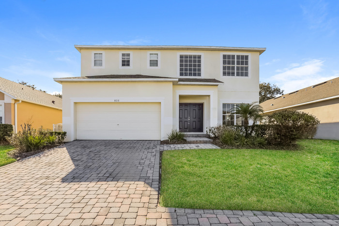 831 Balmoral Dr in Davenport, FL - Building Photo