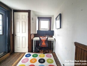 336 Washington St in Brookline, MA - Foto de edificio - Building Photo