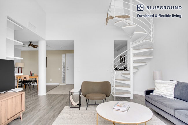 4532 Murietta Ave in Los Angeles, CA - Building Photo - Building Photo