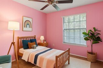 10204 Oak Terrace Cir in Dallas, TX - Building Photo - Building Photo