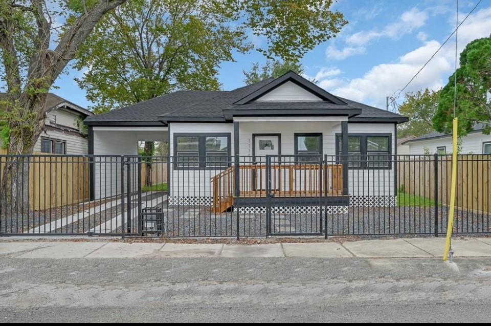 1114 Panama St in Houston, TX - Building Photo