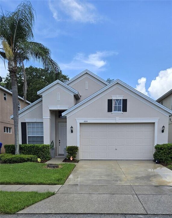 1604 Eagle Feather Dr in Kissimmee, FL - Building Photo