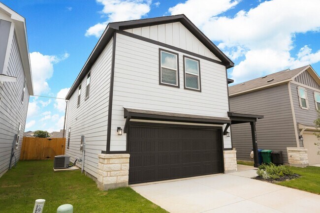 5935 W Hausman Rd-Unit -#38 in San Antonio, TX - Building Photo - Building Photo