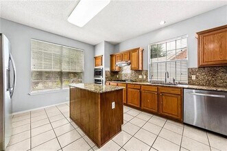 8501 Mesa Verde Dr in Plano, TX - Building Photo - Building Photo