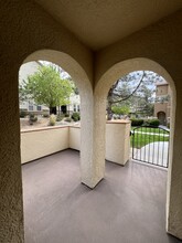 17000 Wedge Pkwy in Reno, NV - Building Photo - Building Photo