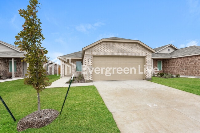 property at 1211 Falcon Hts Dr