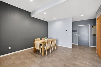 640 S 50th St in West Des Moines, IA - Building Photo - Building Photo