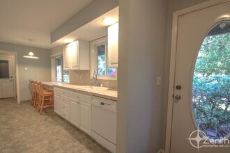 12908 NE Salmon Creek Ave in Vancouver, WA - Building Photo - Building Photo