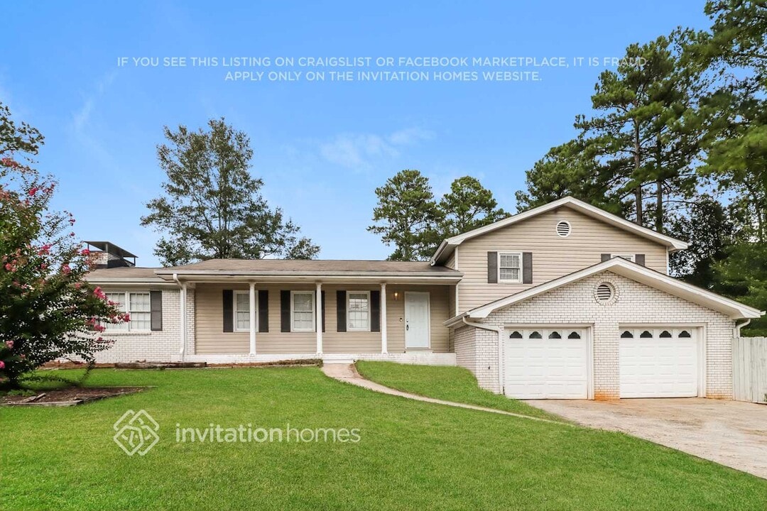 3496 Stacy Ct NE in Marietta, GA - Building Photo
