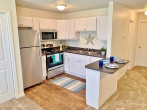 4420 Dunning Rd in Norfolk, VA - Building Photo - Building Photo