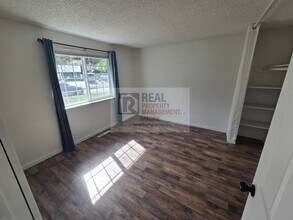 7811 6th Way SE in Olympia, WA - Building Photo - Building Photo