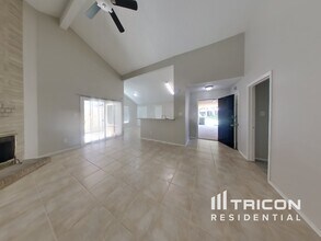 24018 Spring Sunset Dr in Spring, TX - Building Photo - Building Photo