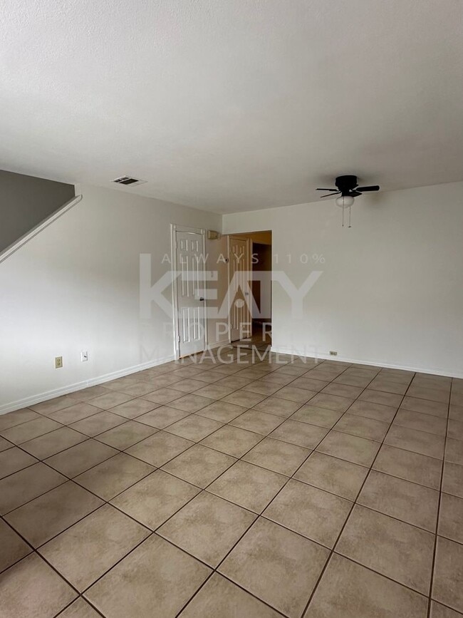 100 Winchester Dr in Lafayette, LA - Building Photo - Building Photo