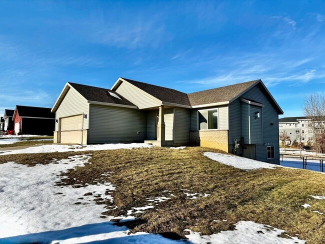 property at 4491 Baraboo St NW