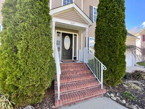 1805 Garner Ln in Virginia Beach, VA - Building Photo - Building Photo