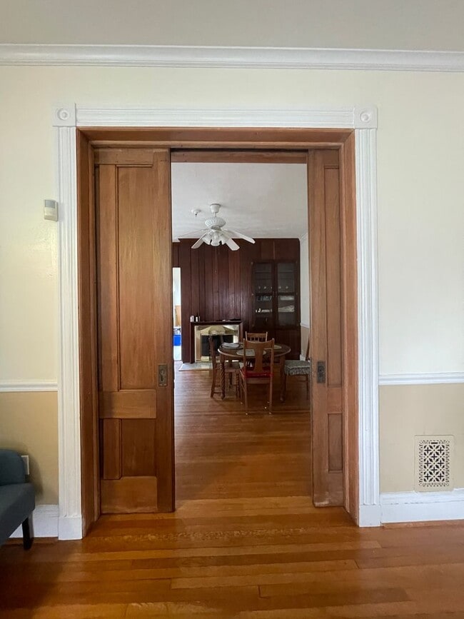 23-25 Woodland St in New Haven, CT - Building Photo - Building Photo