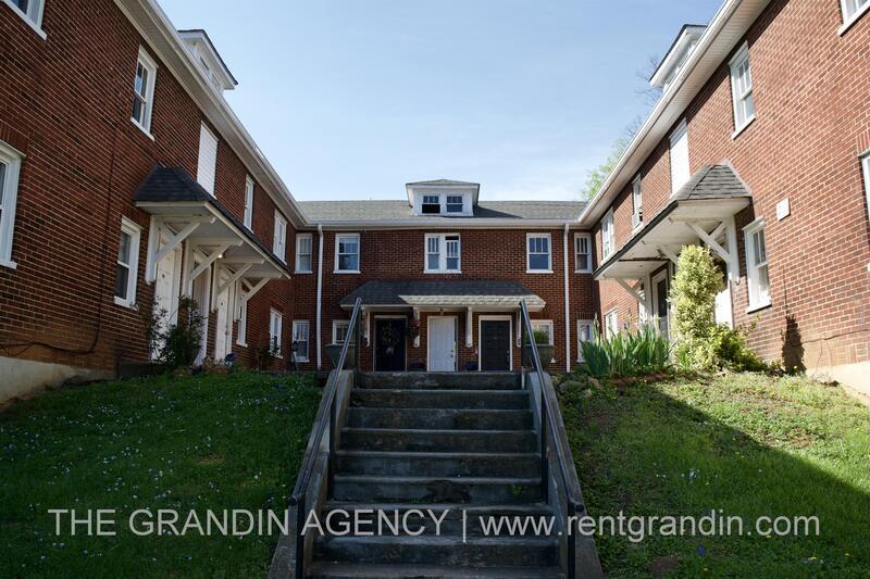 1624 Chapman Ave SW in Roanoke, VA - Building Photo