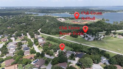 950 Hummingbird Trail in Grapevine, TX - Building Photo - Building Photo