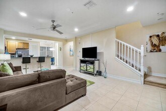 111 SW 2nd Ave in Delray Beach, FL - Building Photo - Building Photo