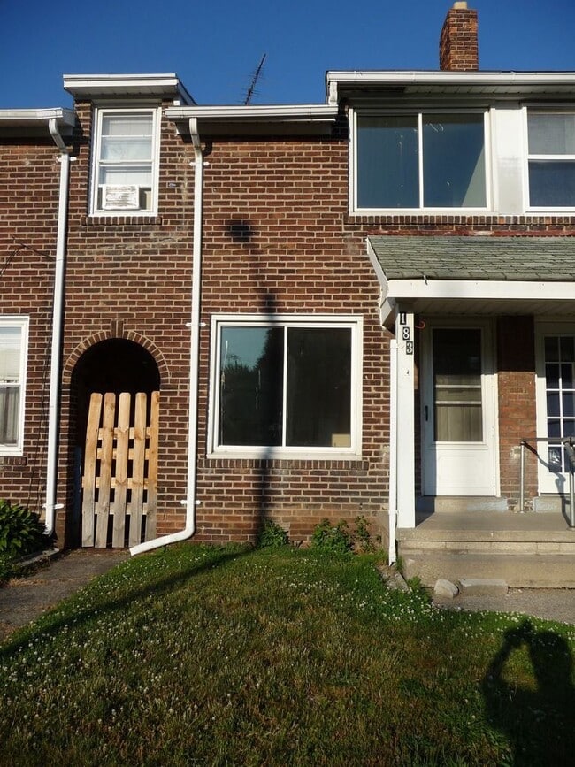 183 Maple St in Rossford, OH - Building Photo - Building Photo